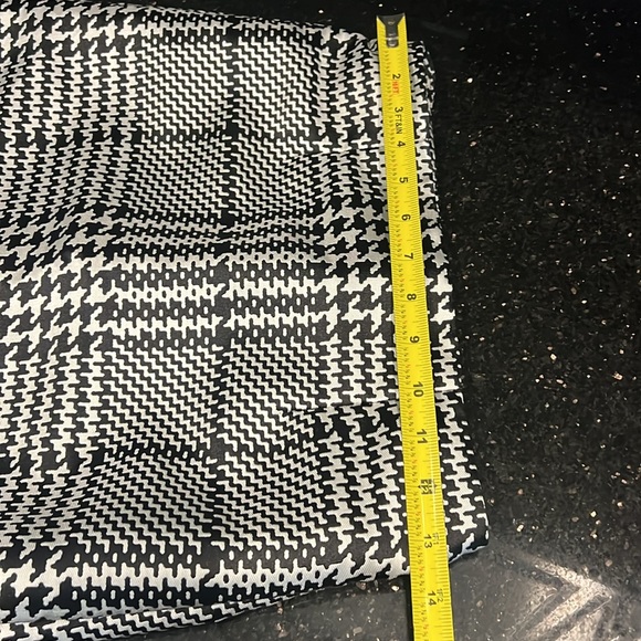 White House Black Market houndstooth lined  straight skirt size 0 - Picture 8 of 8